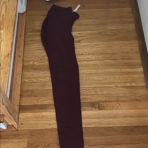 32 tall lululemon maroon commission pants